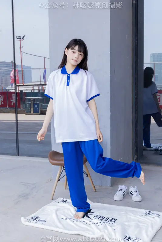 [BoBoSocks袜啵啵] NO.393 糯米-板鞋、白棉袜、裸足、校服（花絮版） - BoBoSocks袜啵啵